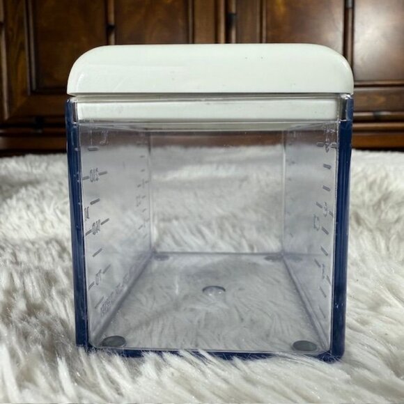 Vintage 6pc Mini Portable Grater Storage Container with Multi Grating Elements - Picture 3 of 10